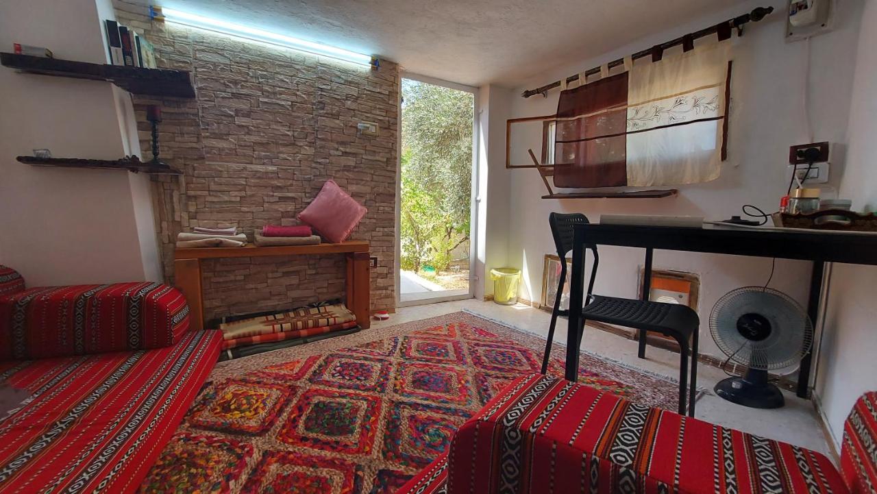 Our Villa'S Private Apartments - Hq Budget Stay - Wonderful Horizon View Of Jerash Jarash Eksteriør billede