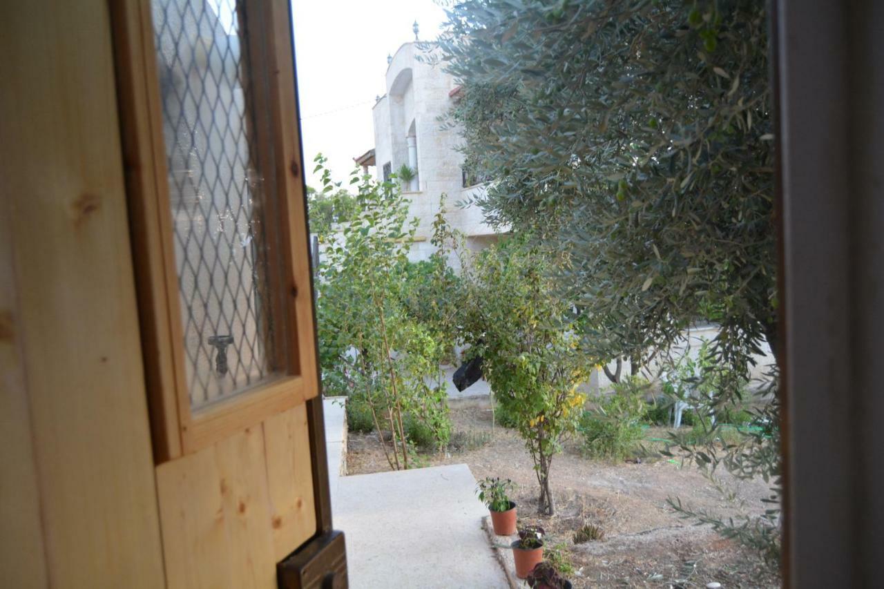 Our Villa'S Private Apartments - Hq Budget Stay - Wonderful Horizon View Of Jerash Jarash Eksteriør billede