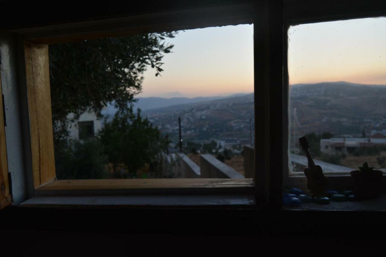Our Villa'S Private Apartments - Hq Budget Stay - Wonderful Horizon View Of Jerash Jarash Eksteriør billede