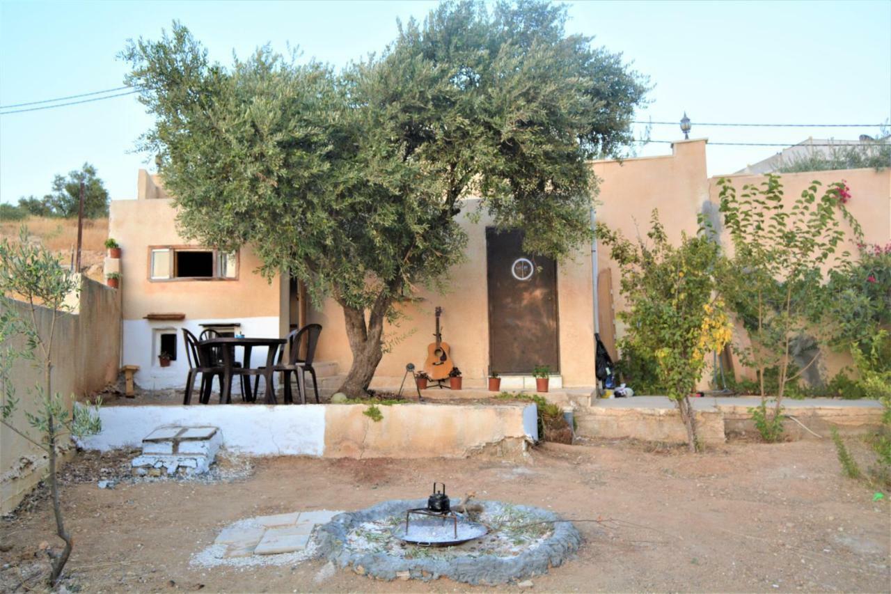 Our Villa'S Private Apartments - Hq Budget Stay - Wonderful Horizon View Of Jerash Jarash Eksteriør billede