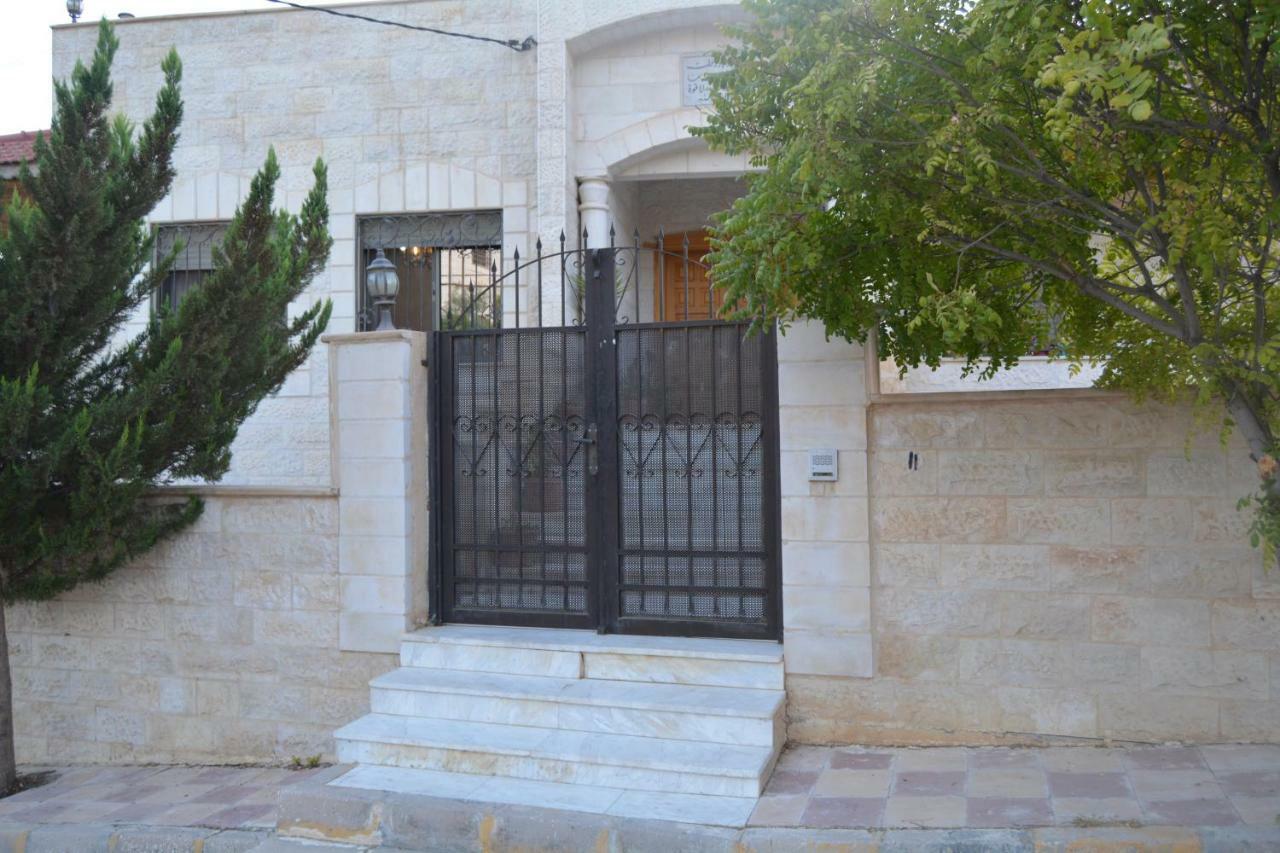 Our Villa'S Private Apartments - Hq Budget Stay - Wonderful Horizon View Of Jerash Jarash Eksteriør billede